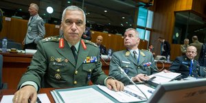 Ο στρατηγός και επίτιμος Α/ΓΕΕΘΑ Μιχάλης Κωσταράκος 