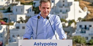 Ο Κυριάκος Μητσοτάκης στην προηγούμενη επίσκεψή του στην Αστυπάλαια