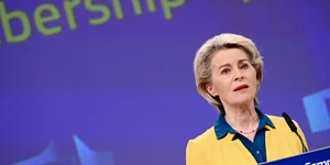 Oύρσουλα φον ντερ Λάιεν