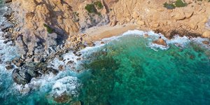 Κρυφές παραλίες της Αττικής