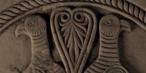 πουλια αναγλυφα 