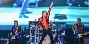 Οι Rolling Stones κατά τη διάρκεια της συναυλίας τους στο «Wanda Metropolitano» της Μαδρίτης