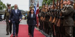 Η Κατερίνα Σακελαροπούλου με τον πρόεδρο της Λετονίας Egils Levits