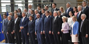 Η αναμνηστική φωτογραφία των Ευρωπαίων ηγετών στη Σύνοδο Κορυφής