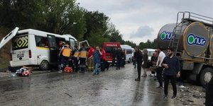 Τροχαίο δυστύχημα στην Τουρκία πριν από γάμο, 8 νεκροί