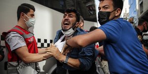 σύλληψη κούρδων στην τουρκία