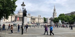 Επέστρεψε στην πλατεία Τραφάλγκαρ ο κόσμος