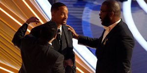 Ο Τάιλερ Πέρι με τον Will Smith και τον Sean Comb στα Oscar 2022