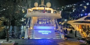 Σύμη διακοπές γιοτ πολυτελή