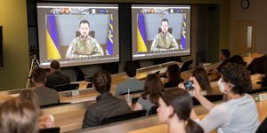 Ο Βολοντίμιρ Ζελένσκι απάντησε σε ερωτήσεις φοιτητών