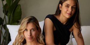 Αμέλια Θεοδωροπούλου και Λύδια Βουσβούνη/Φωτογραφία Αθηνά Λιάσκου