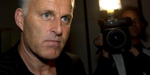 Ολλανδός δημοσιογράφος Πέτερ ντε Βρις