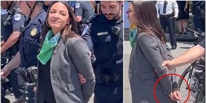 Η Αλεξάντρια Οκάσιο Κορτές κατά τη στιγμή της σύλληψής της σε διαδήλωση