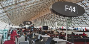 Το Αεροδρόμιο Σαρλ Ντε Γκολ στο Παρίσι