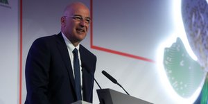 Ο ΥΠΕΞ Νίκος Δένδιας, στο συνέδριο του Economist