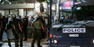 Επέμβαση της αστυνομίας στα Εξάρχεια 