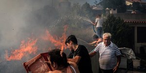 Φωτιές κατακαίνε την Πορτογαλία