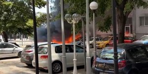 Φωτιά σε ηλεκτρικό αυτοκίνητο