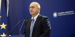 Γιάννης Οικονόμου