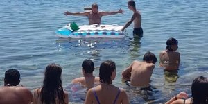Η πιο... παράξενη λειτουργία στην οποία παρευρέθηκαν μαθητές της Νότιας Ιταλίας