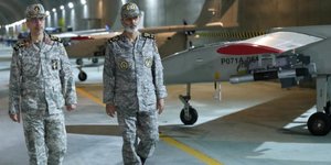 Στρατιωτικά drones σε βάση του Ιράν