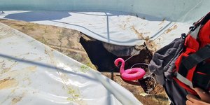 Τρύπα στον πάτο πισίνας κατάπιε έναν άνδρα