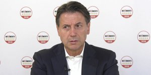 Ο Τζουζέπε Κόντε στο μήνυμά του