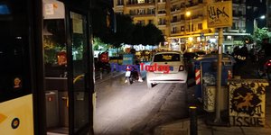 Το λεωφορείο παρέμεινε εγκλωβισμένο επί 1,5 ώρα