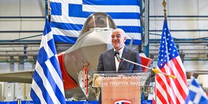 Νίκος Δένδιας Σούδα