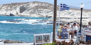 Καλοκαίρι σε νησί με κυματισμό