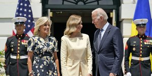 Τζο και Τζιλ Μπάιντεν υποδέχτηκαν την Πρώτη Κυρία της Ουκρανίας στον Λευκό Οίκο