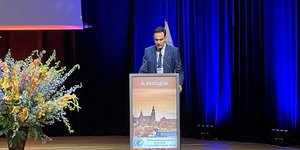 Παρουσίαση νέας χειρουργικής τεχνικής αφαίρεσης Όγκων Νεφρού στο Πανευρωπαϊκό Συνέδριο Ενδοσκοπικής Χειρουργικής (EAES)