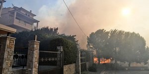 Φωτιά στην Πεντέλη