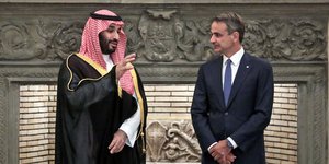 Ο πρίγκιπας διάδοχος της Σαουδικής Αραβίας με τον Κυριάκο Μητσοτάκη