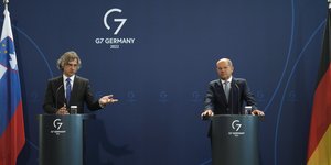 Ρόμπερτ Γκόλομπ και Όλαφ Σολτς
