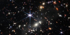 Η πρώτη, βαθύτερη φωτογραφία του Σύμπαντος