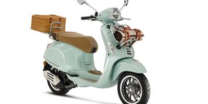 Vespa Primavera Pic Nic