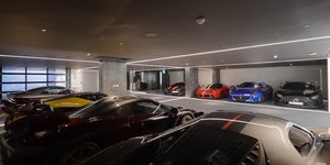 Το πρώτο υποβρύχιο γκαράζ αυτοκινήτων.