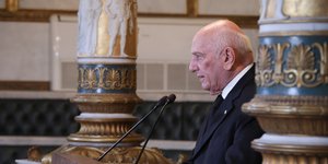 Χρήστος Ζερεφός 