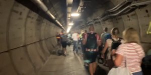 Απίστευτες εικόνες στη Μάγχη