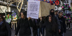 Αργεντινή Κήδεψαν τον κατώτατο μισθό