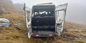 Το μοιραίο λεωφορείο που έπεσε σε χαράδρα 100 μέτρων στο Περού