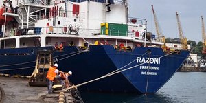 Razoni, το πλοίο που μεταφέρει τα ουκρανικά σιτηρά που εξάγονται