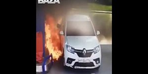 Έβαλε φωτιά με τσιγάρο 