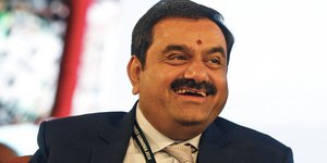 Ο Ινδός δισεκατομμυριούχος Γκαουτάμ Αντάνι