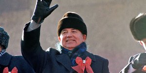 Μιχαήλ Γκαρμοτσόφ