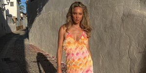 H γυμνόστηθη influencer που βρέθηκε στο πάρτι της Σάνα Μαρίν