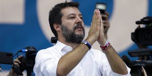 O ηγέτης της αντιμεταναστευτικής Λέγκα στην Ιταλία, Ματέο Σαλβίνι