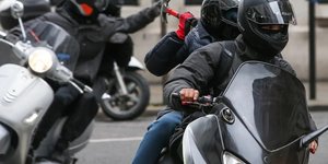 Ληστές με scooters