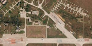 Ουκρανία: Σε κατάσταση έκτακτης ανάγκης έθεσαν οι Ρώσοι την περιοχή γύρω από την αεροπορική βάση της Κριμαίας